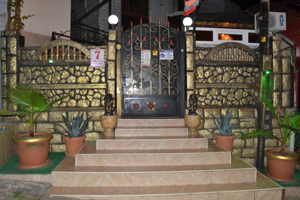 Hotel Mkudro 库塔伊西 外观 照片