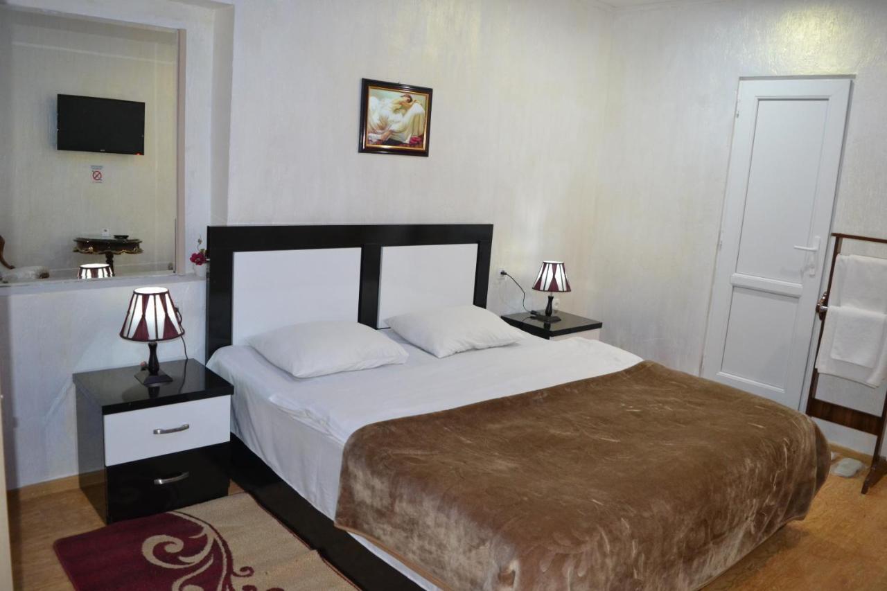 Hotel Mkudro 库塔伊西 外观 照片